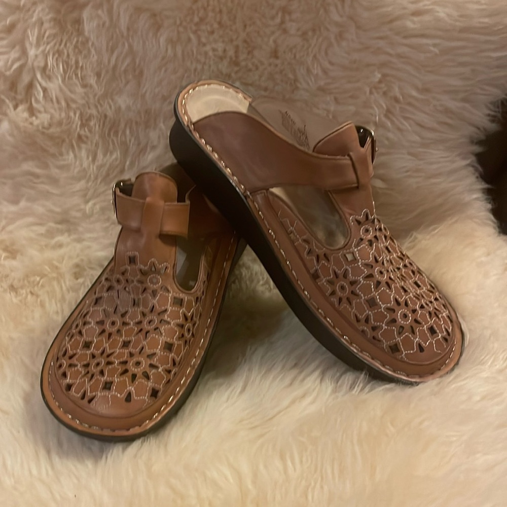 Alegria Slip-on Mule/Clog
